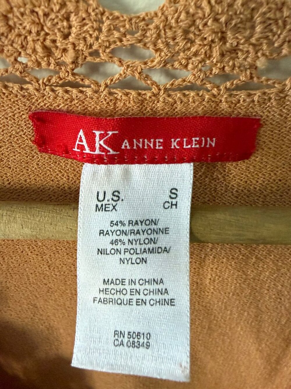 Anne Klein | Crochet Boho Short Sleeve Cardigan | Small - Picture 7 of 9